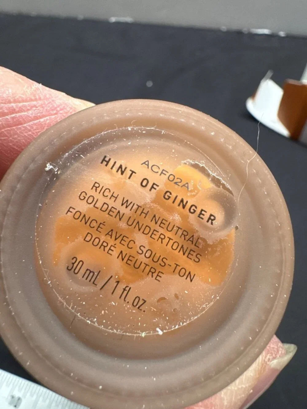 Morphe 2 Hint Hint Skin Tint Sheer To Medium Coverage Vegan Lightweight 30mL Hin